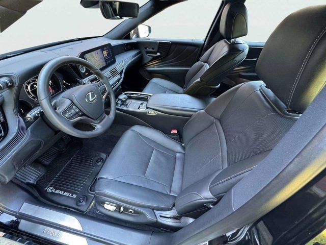 2022 Lexus LS 500 Vehicle Photo in LEOMINSTER, MA 01453-2952