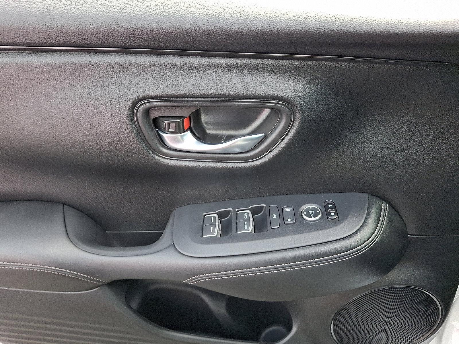 2025 Honda HR-V Vehicle Photo in Harrisburg, PA 17111