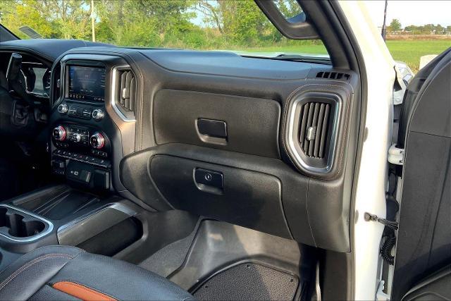 2021 GMC Sierra 2500 HD Vehicle Photo in TOPEKA, KS 66609-0000