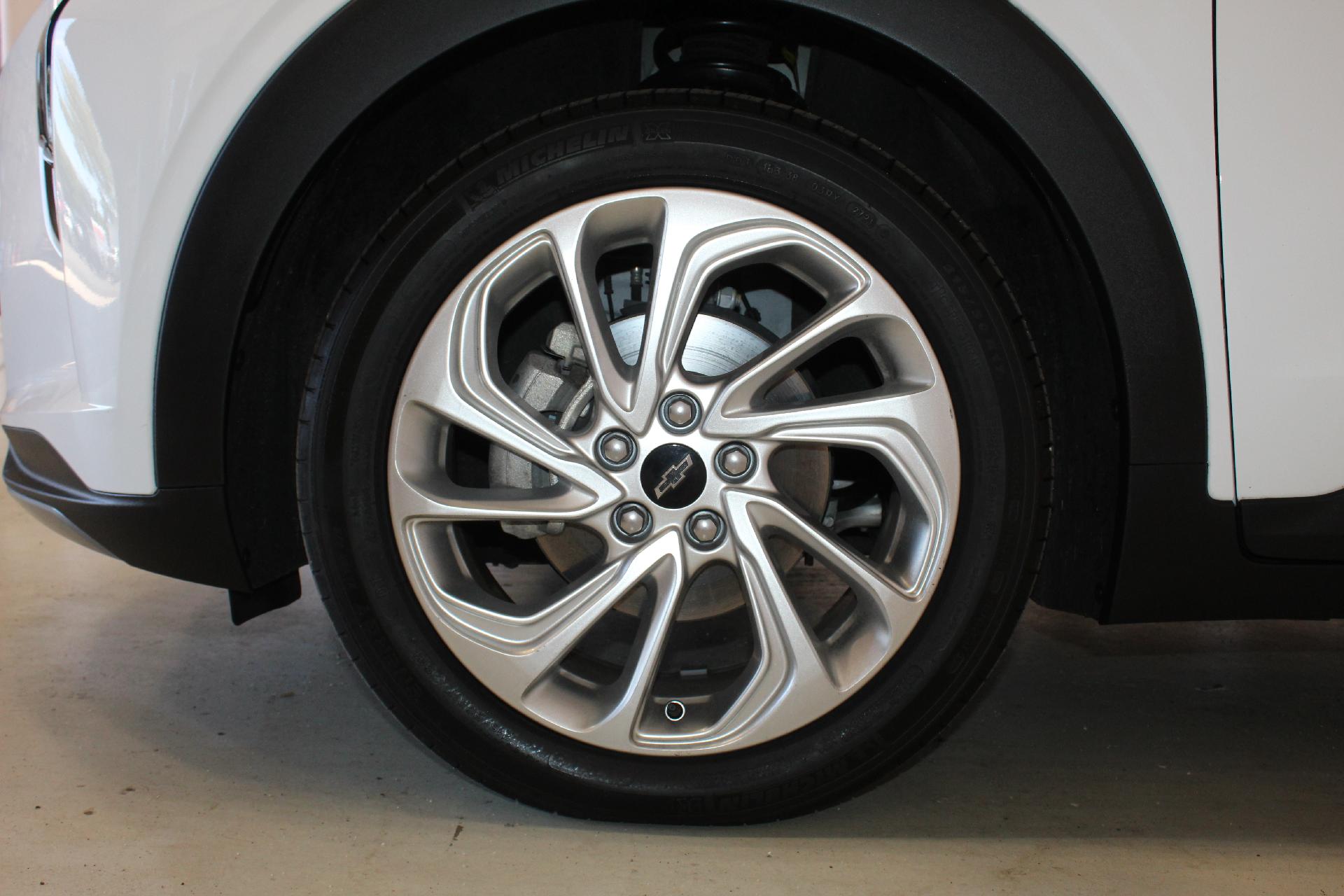 2022 Chevrolet Bolt EUV Vehicle Photo in NORTHAMPTON, MA 01060-1120