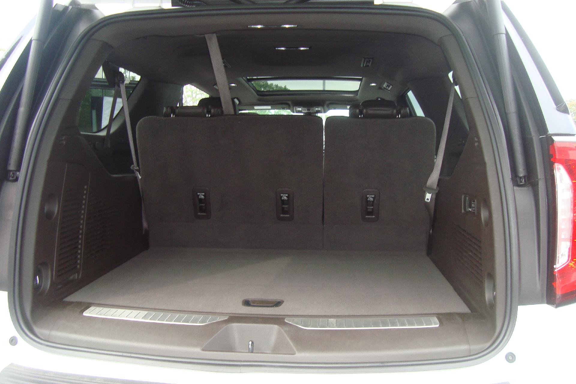 2021 GMC Yukon XL Vehicle Photo in PORTSMOUTH, NH 03801-4196