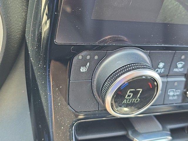 2023 Toyota Highlander Vehicle Photo in Pleasant Hills, PA 15236