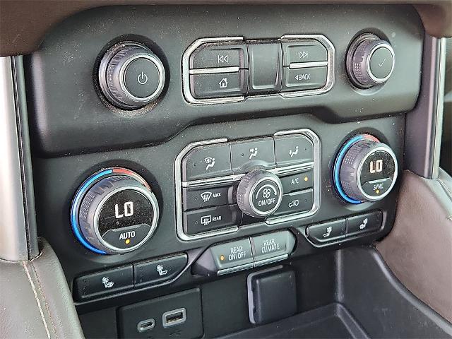 2023 Chevrolet Suburban Vehicle Photo in EASTLAND, TX 76448-3020