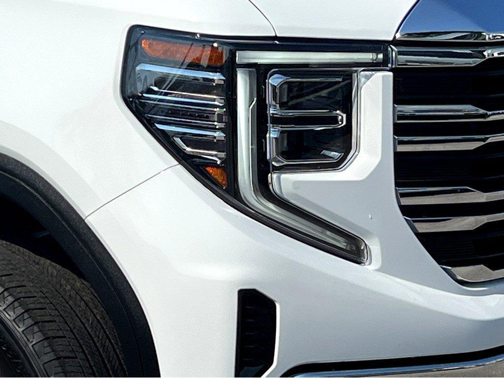 2024 GMC Sierra 1500 Vehicle Photo in SAVANNAH, GA 31406-4513