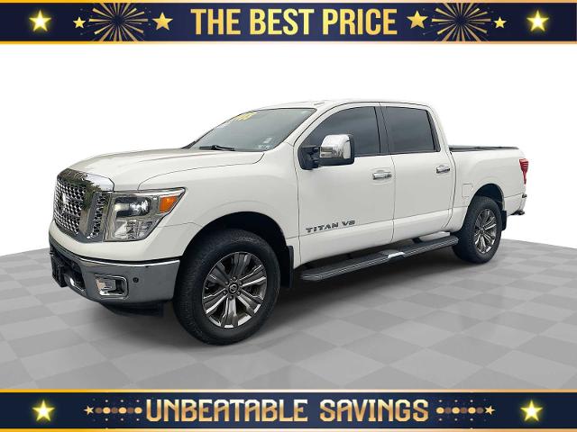 2019 Nissan Titan Vehicle Photo in MOON TOWNSHIP, PA 15108-2571