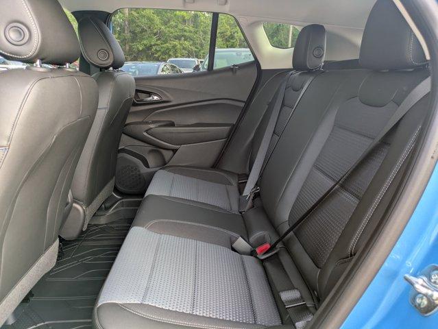 2025 Chevrolet Trax Vehicle Photo in BRUNSWICK, GA 31525-1881