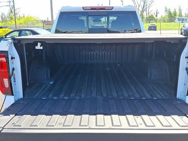 2023 GMC Sierra 1500 Vehicle Photo in TREVOSE, PA 19053-4984