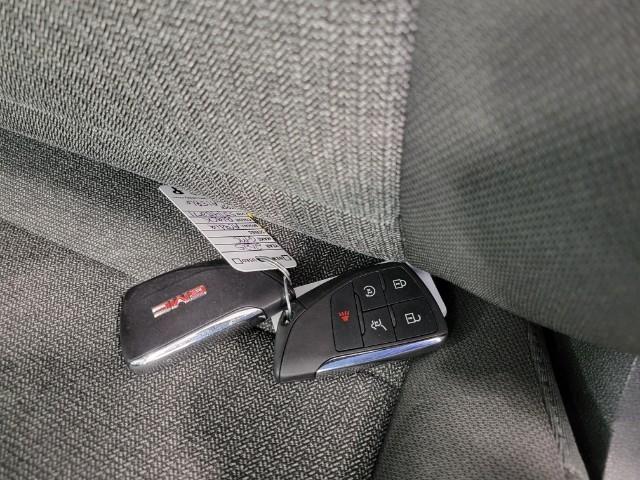 2025 GMC Acadia Vehicle Photo in MANITOWOC, WI 54220-5838