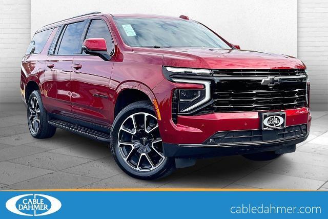2025 Chevrolet Suburban Vehicle Photo in INDEPENDENCE, MO 64055-1314