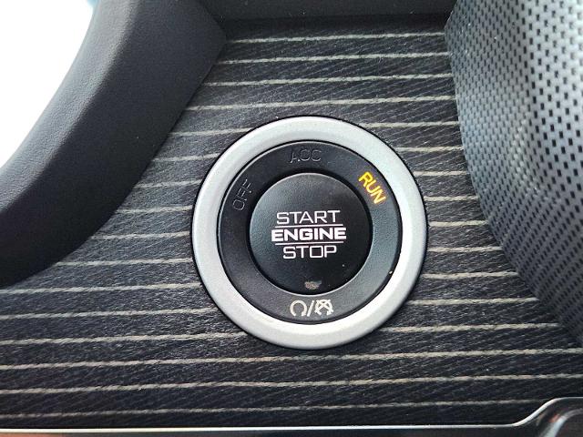 2021 Ram 1500 Vehicle Photo in DENTON, TX 76210-9321