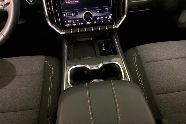 2025 GMC Acadia Vehicle Photo in INDEPENDENCE, MO 64055-1314