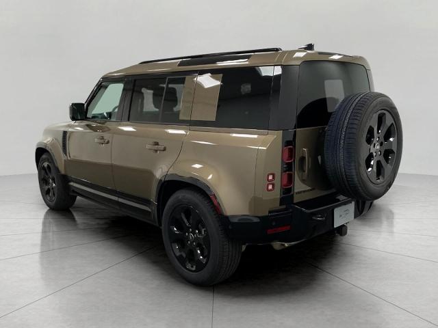 2025 Defender Vehicle Photo in Appleton, WI 54913
