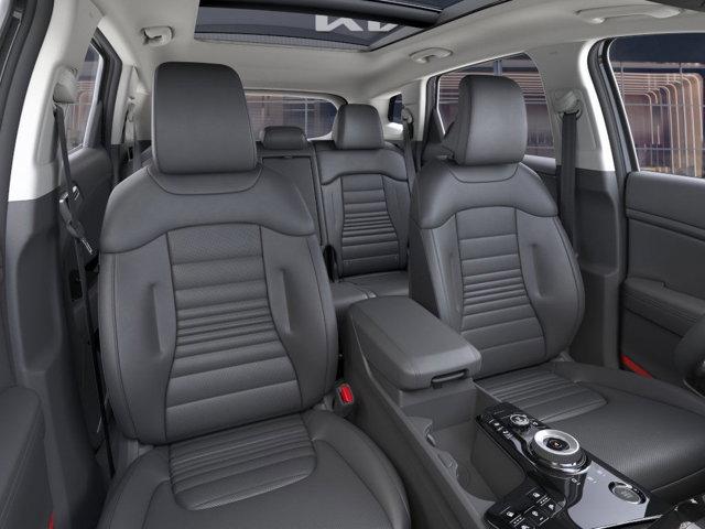 2025 Kia Sportage Hybrid Vehicle Photo in Westbrook, ME 04092