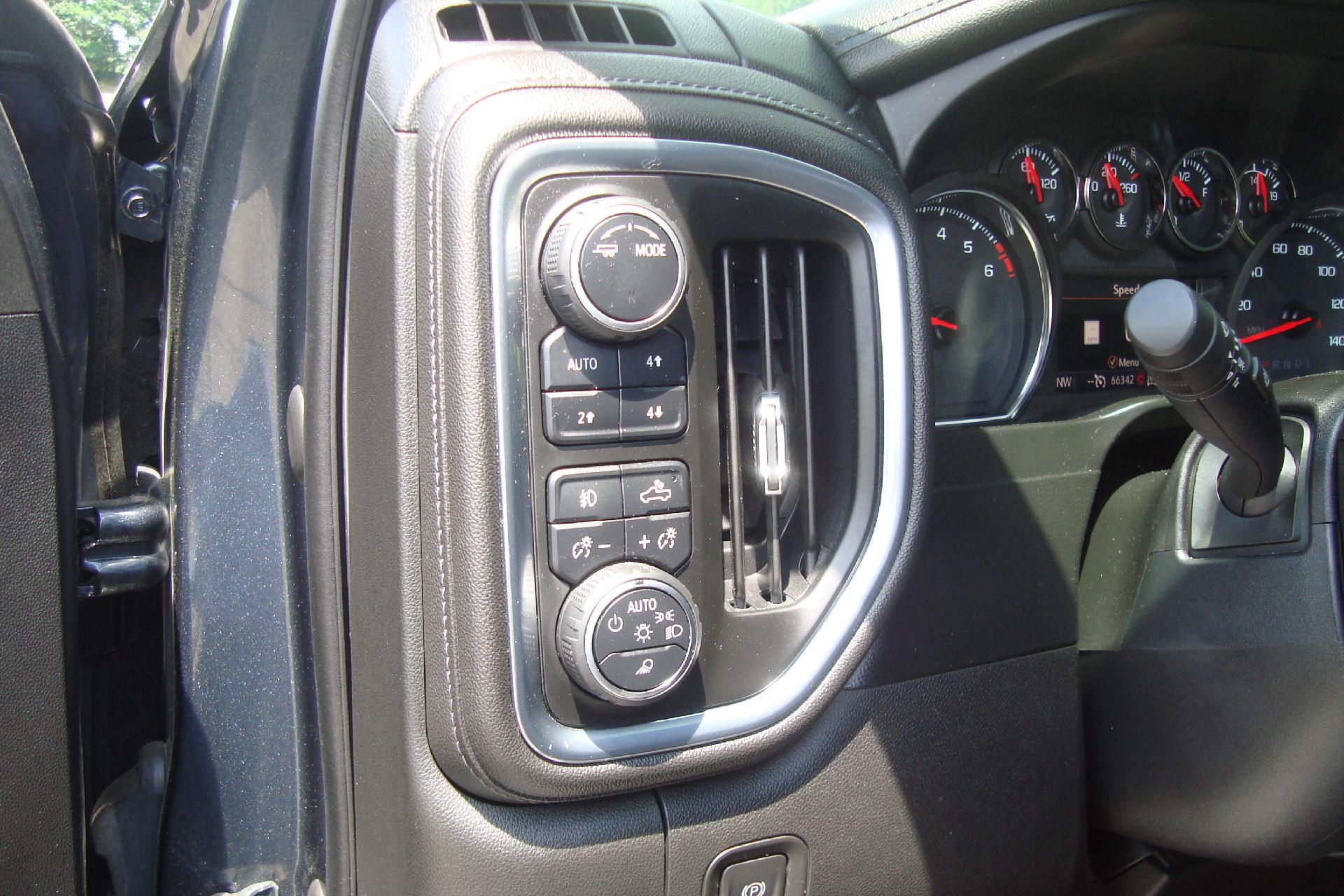 2021 Chevrolet Silverado 1500 Vehicle Photo in PORTSMOUTH, NH 03801-4196