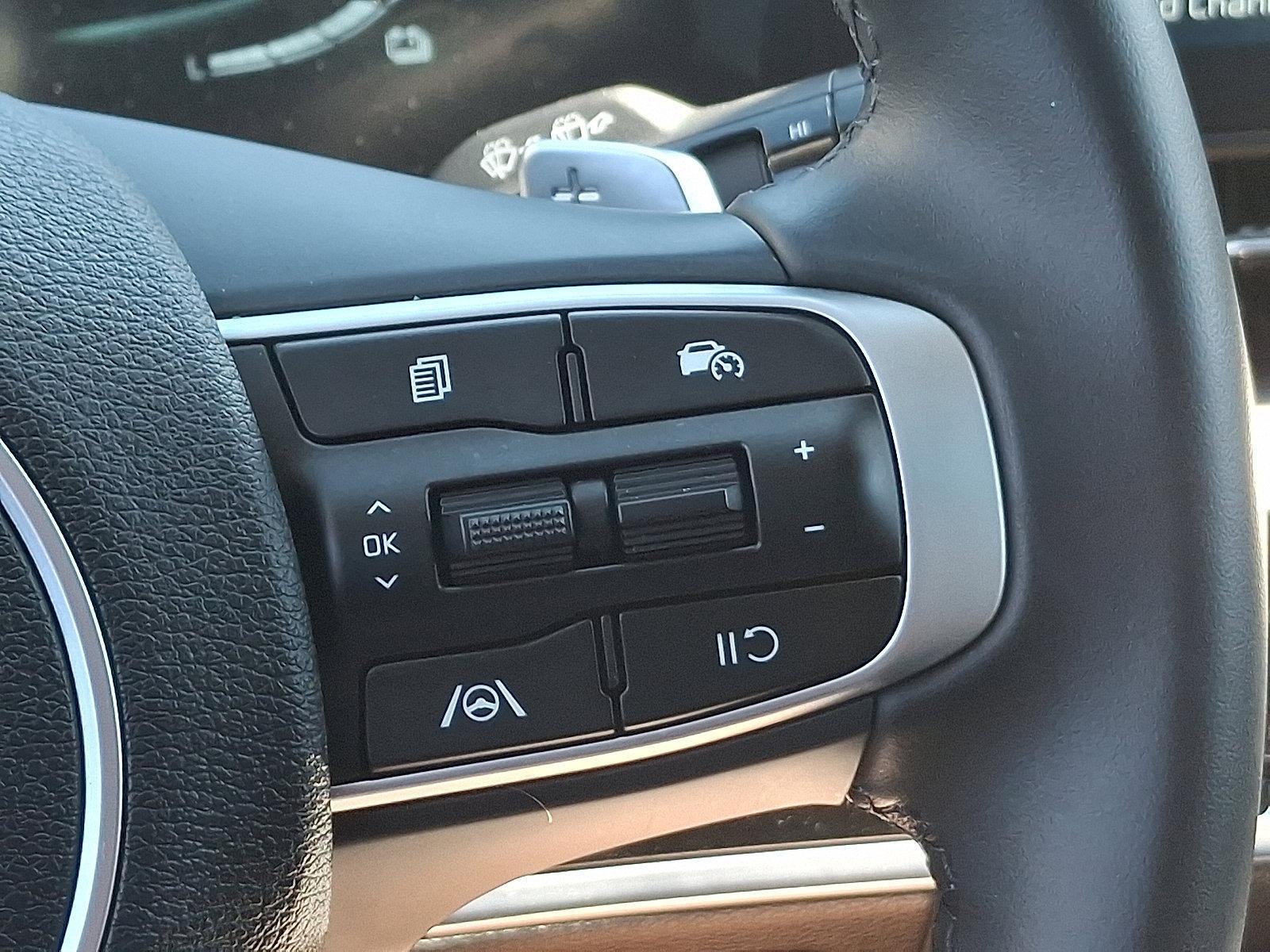 2024 Kia Sportage Hybrid Vehicle Photo in Trevose, PA 19053