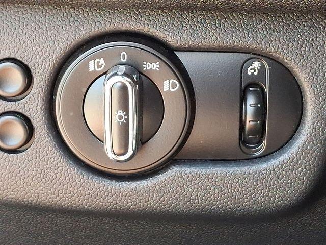 2018 MINI Clubman Vehicle Photo in DANBURY, CT 06810-5034