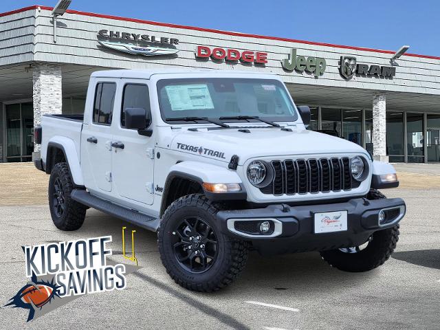 2025 Jeep Gladiator Vehicle Photo in Ennis, TX 75119-5114