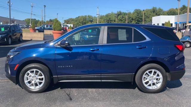 2022 Chevrolet Equinox Vehicle Photo in MOON TOWNSHIP, PA 15108-2571