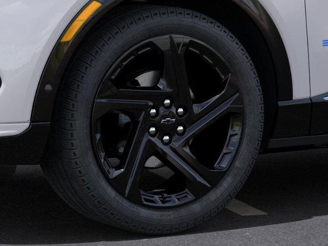 2025 Chevrolet Equinox EV Vehicle Photo in TOPEKA, KS 66609-0000