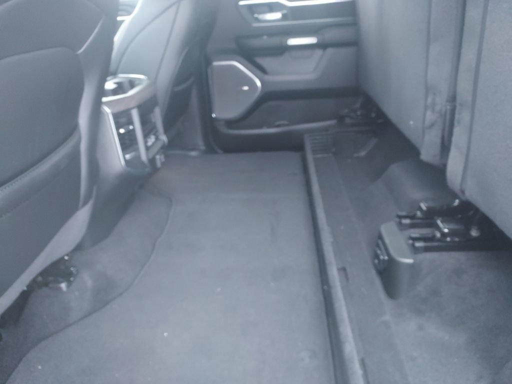 2025 Ram 1500 Vehicle Photo in Cedar Rapids, IA 52402