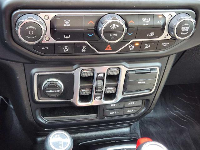 2018 Jeep Wrangler Unlimited Vehicle Photo in DENTON, TX 76210-9321