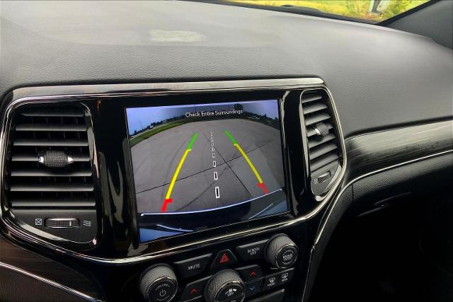 2022 Jeep Grand Cherokee WK Vehicle Photo in TOPEKA, KS 66609-0000