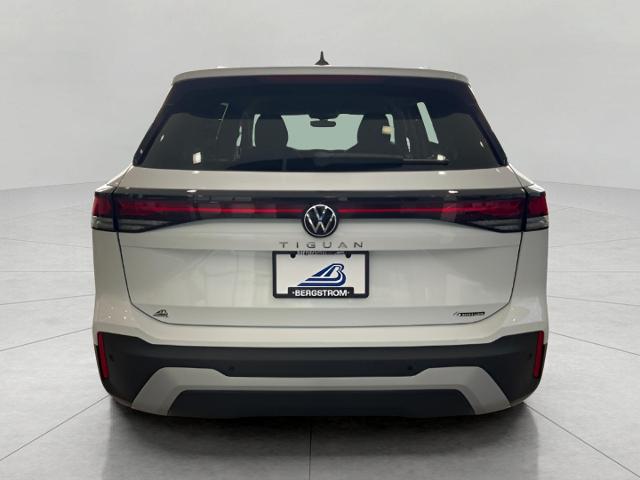 2025 Volkswagen Tiguan Vehicle Photo in Oshkosh, WI 54904