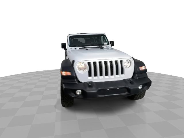 2023 Jeep Wrangler Vehicle Photo in GILBERT, AZ 85297-0402