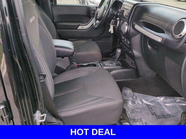 2017 Jeep Wrangler Unlimited Vehicle Photo in Merrillville, IN 46410
