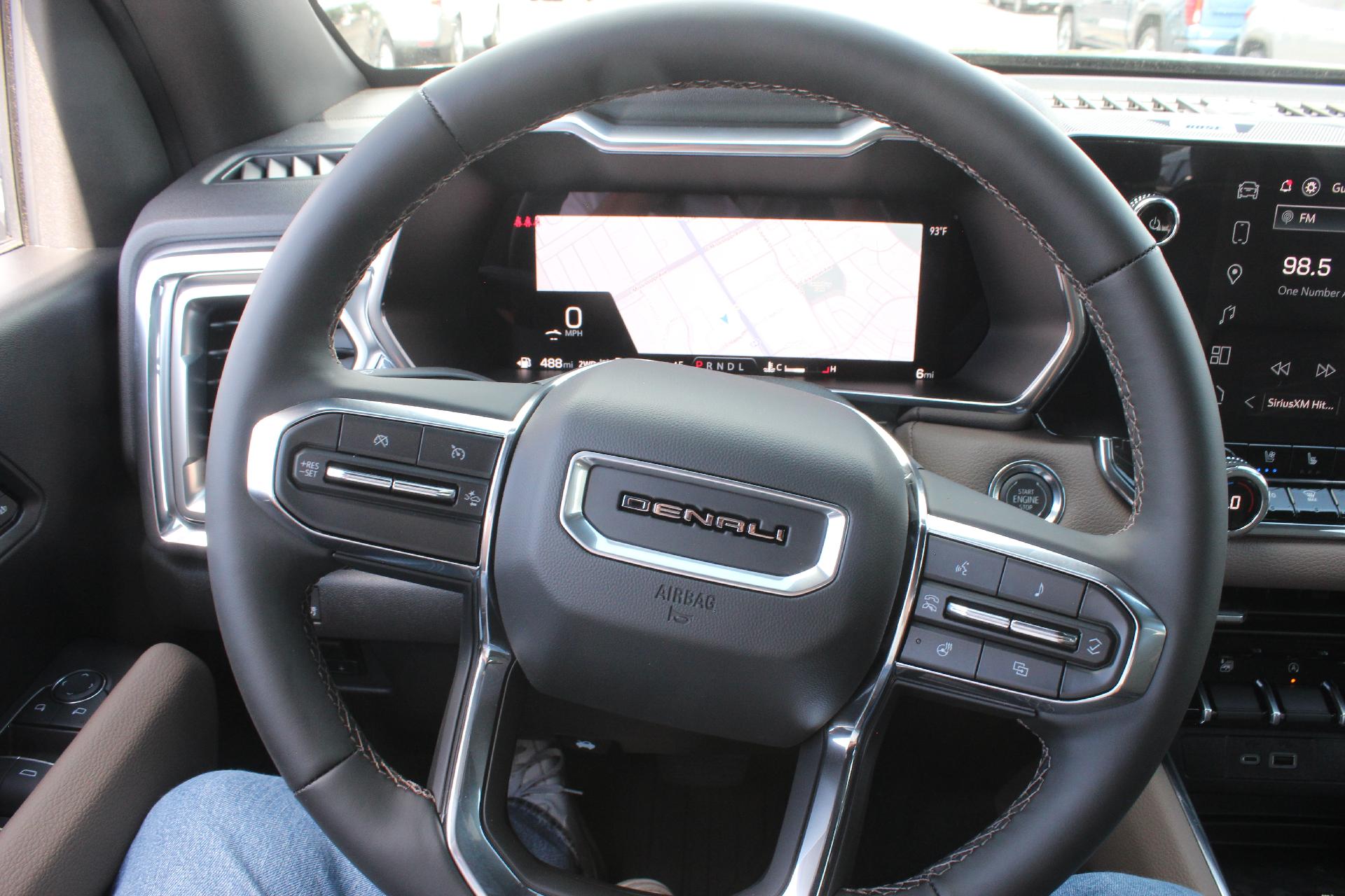 2025 GMC Canyon Vehicle Photo in AURORA, CO 80012-4011