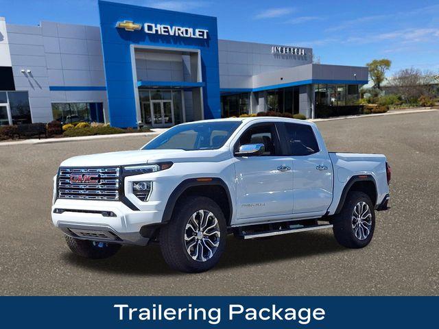2024 GMC Canyon Vehicle Photo in DANBURY, CT 06810-5034