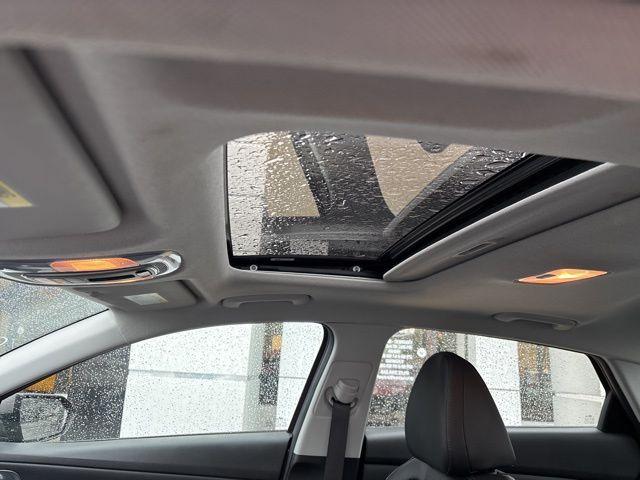 2023 Hyundai ELANTRA Vehicle Photo in Pleasant Hills, PA 15236
