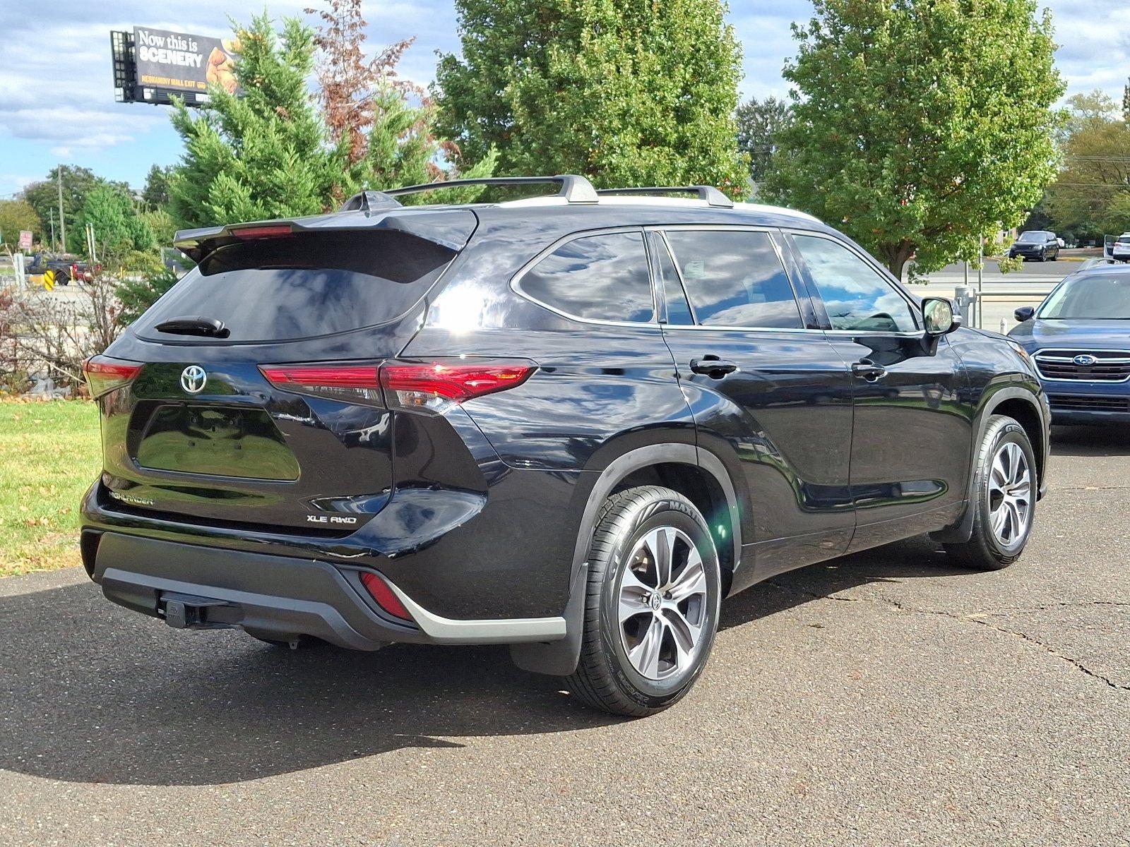2022 Toyota Highlander Vehicle Photo in Trevose, PA 19053