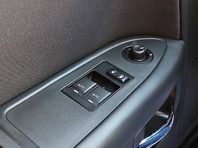 2013 Dodge Challenger Vehicle Photo in TREVOSE, PA 19053-4984