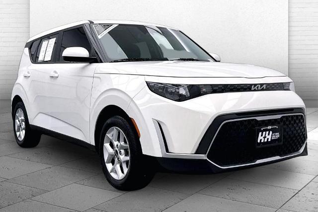 2024 Kia Soul Vehicle Photo in OMAHA, NE 68127