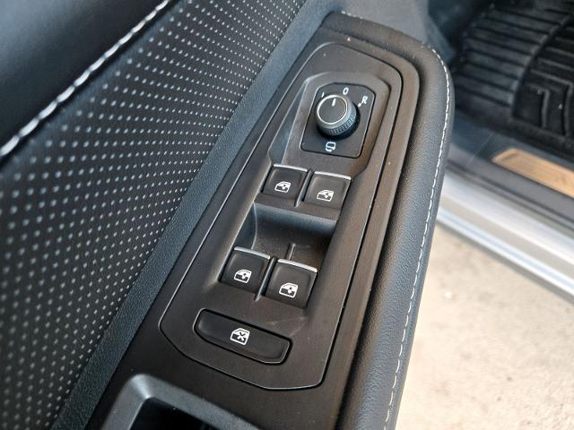 2024 Volkswagen Atlas Cross Sport Vehicle Photo in Weatherford, TX 76087