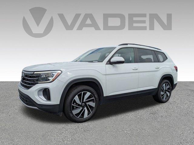 2024 Volkswagen Atlas Vehicle Photo in BRUNSWICK, GA 31525-1881