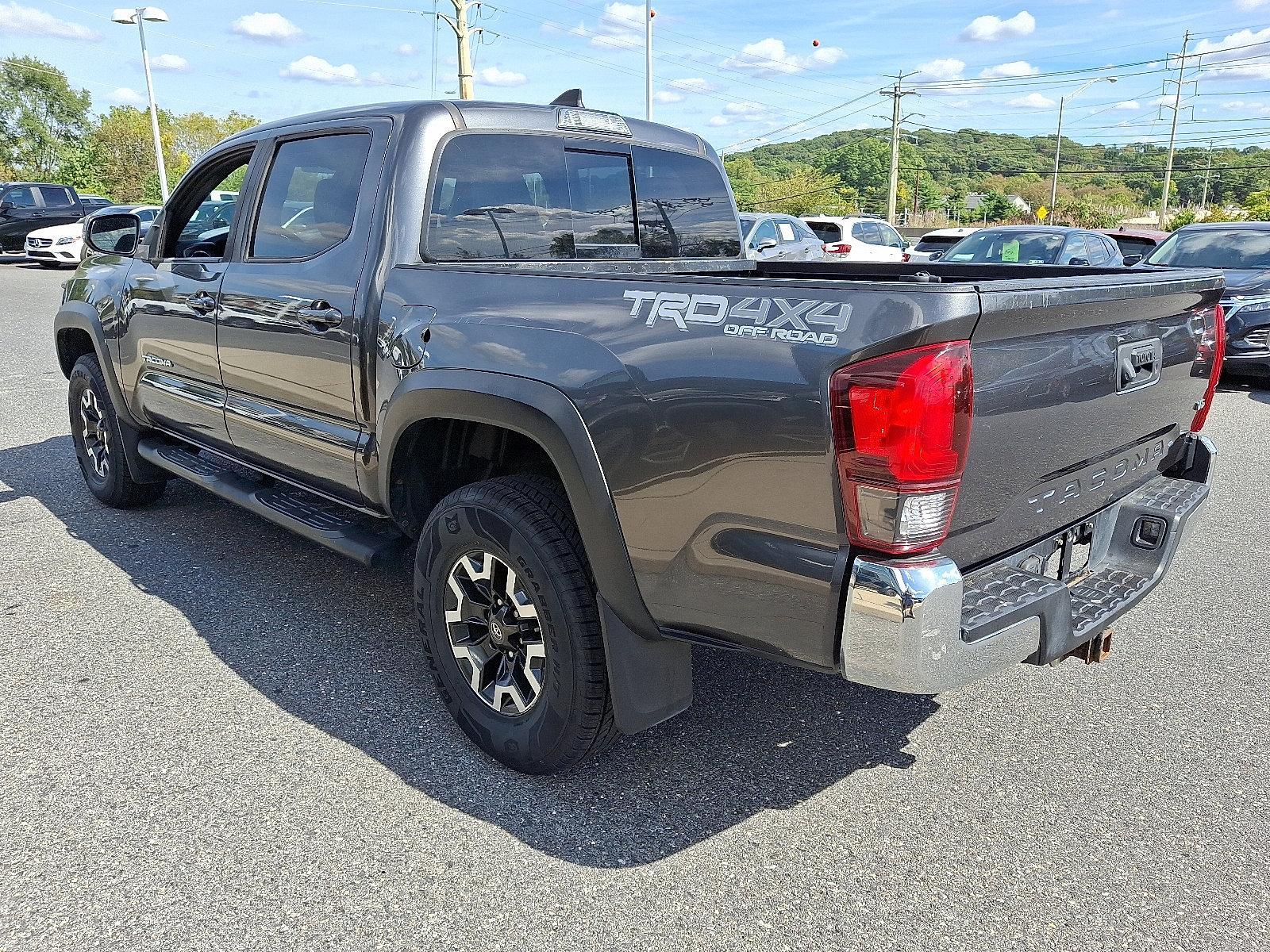 2019 Toyota Tacoma 4WD Vehicle Photo in BETHLEHEM, PA 18017-9401