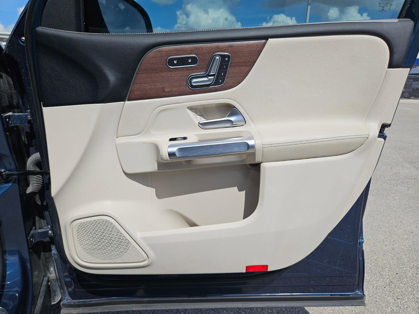 2022 Mercedes-Benz GLB Vehicle Photo in Seguin, TX 78155