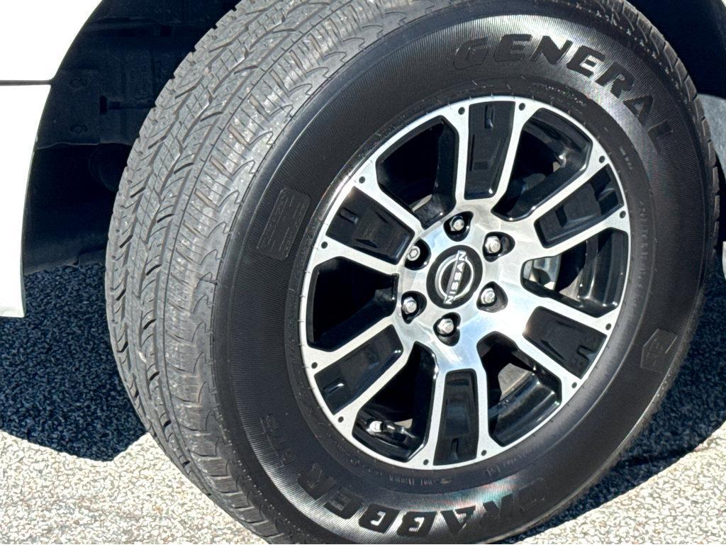 2024 Nissan Titan Vehicle Photo in POOLER, GA 31322-3252
