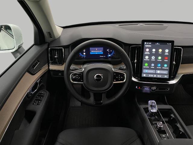 2025 Volvo XC90 Vehicle Photo in Appleton, WI 54913