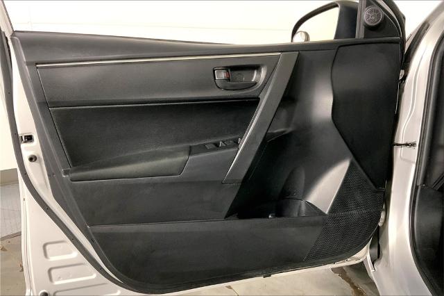 2016 Toyota Corolla Vehicle Photo in Lees Summit, MO 64086
