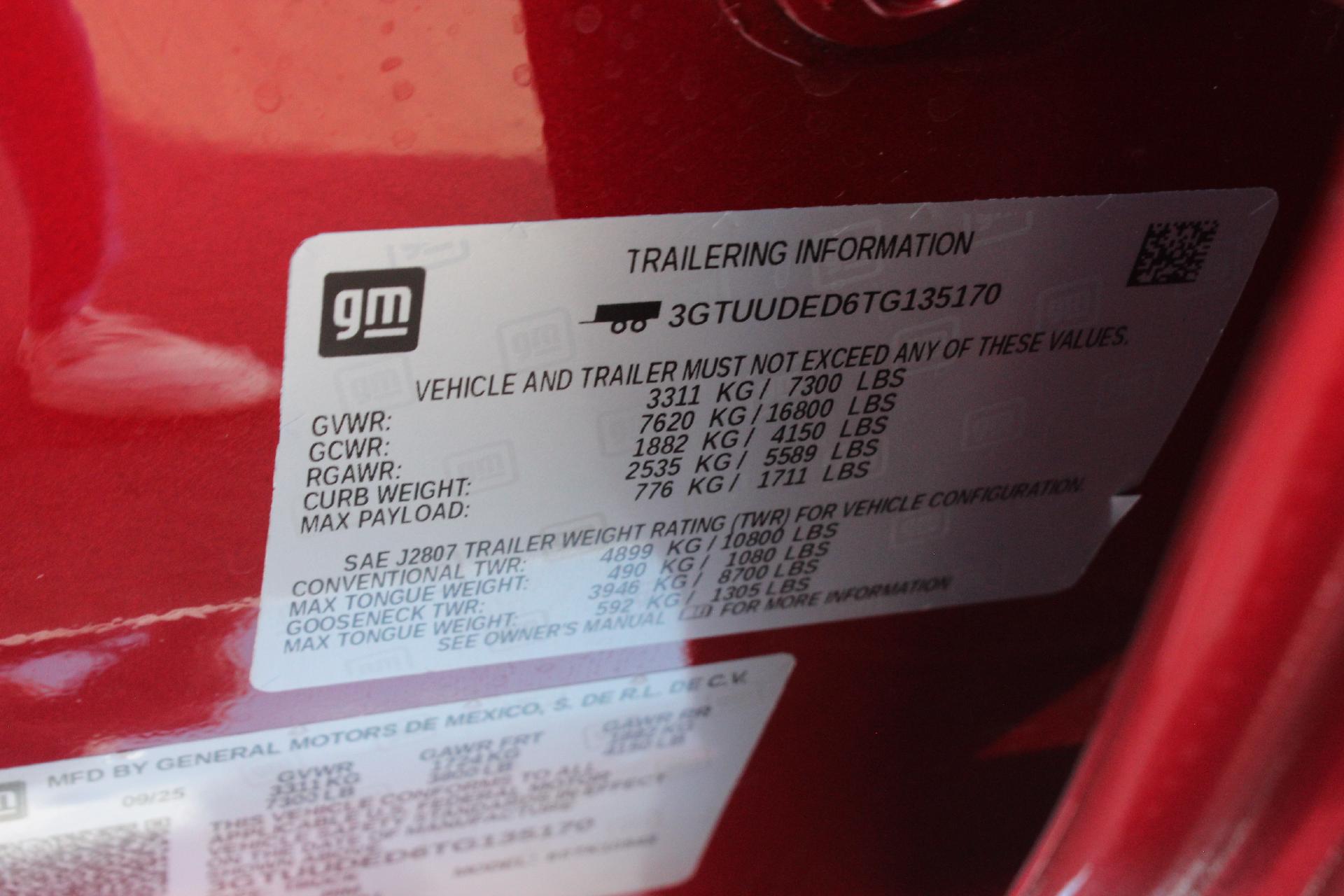 2026 GMC Sierra 1500 Vehicle Photo in AURORA, CO 80012-4011