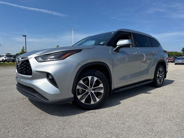 2021 Toyota Highlander Vehicle Photo in Jonesboro, AR 72404