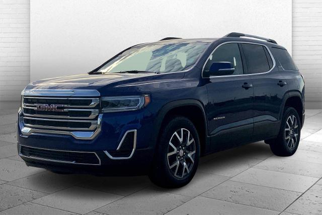 2023 GMC Acadia Vehicle Photo in TOPEKA, KS 66609-0000