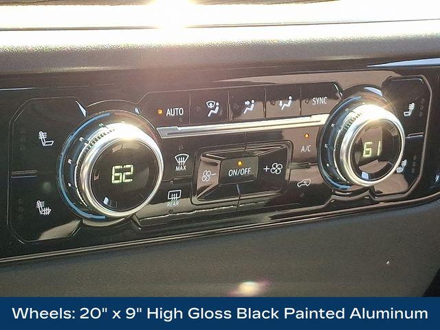 2024 GMC Sierra 1500 Vehicle Photo in DANBURY, CT 06810-5034