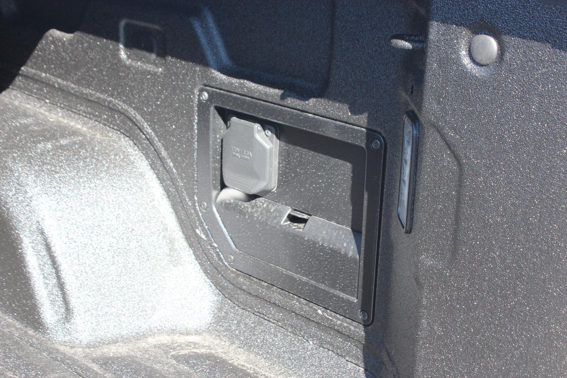 2026 GMC Sierra EV Vehicle Photo in AURORA, CO 80012-4011