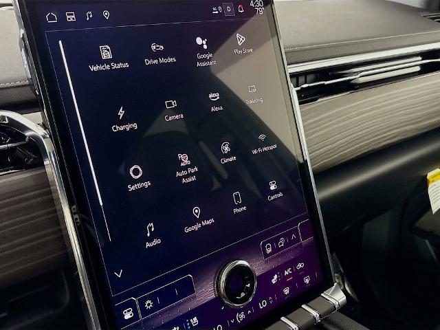 2025 GMC Sierra EV Vehicle Photo in PUYALLUP, WA 98371-4149