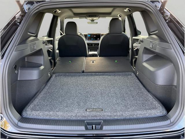 2025 Volkswagen Tiguan Vehicle Photo in Oshkosh, WI 54904