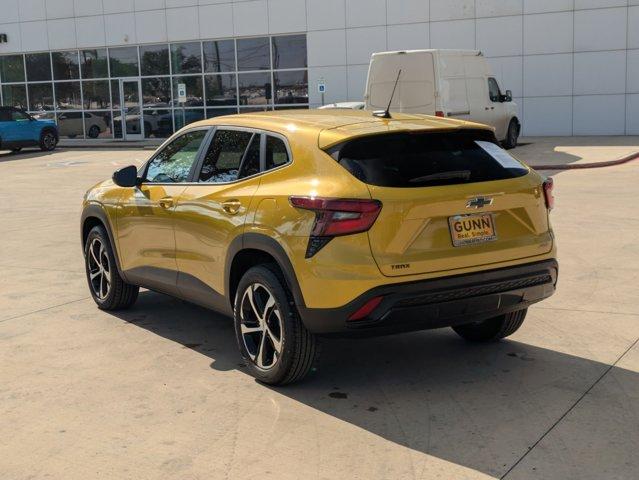2024 Chevrolet Trax Vehicle Photo in SELMA, TX 78154-1460